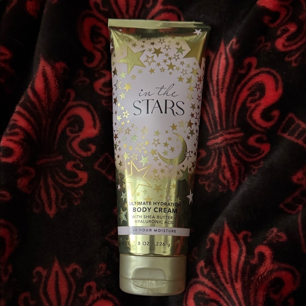 In The Starts Ultimate Hydration Body Cream - Bath and Body Works